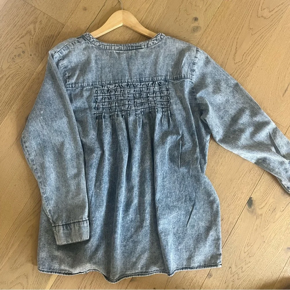 Mineral Wash 100% Cotton Denim Blouse | Pintuck Boho Henley Top XL - Picture 5 of 7
